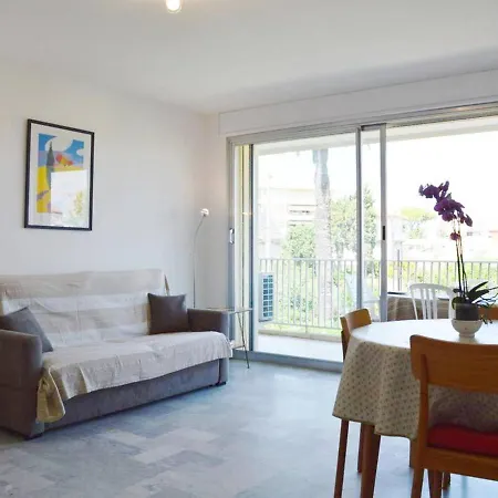 T2 A Avec Balcon, Proche - Fr-1-252-129 Apartment Antibes